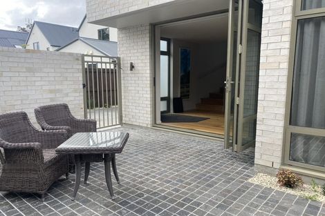 Photo of property in 29b Tonbridge Street, Merivale, Christchurch, 8014
