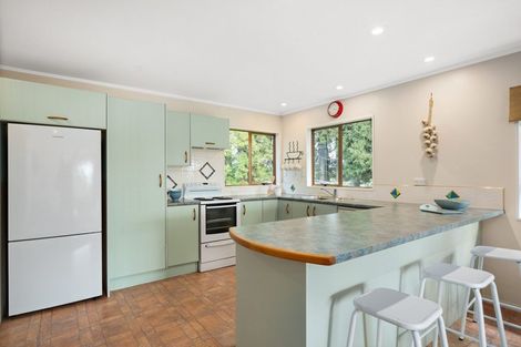 Photo of property in 35 Shady Lane, Welcome Bay, Tauranga, 3175