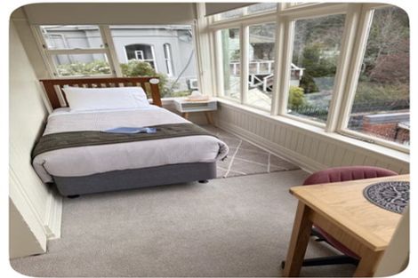 Photo of property in 60 Royal Terrace, Dunedin Central, Dunedin, 9016