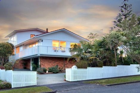 Photo of property in 10 Pasteur Place, New Windsor, Auckland, 0600