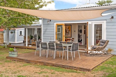 Photo of property in 97 Fox Street, Featherston, 5710