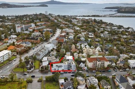 Photo of property in Illawarra Flats, 5/6 Brighton Road, Parnell, Auckland, 1052