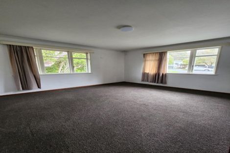 Photo of property in 11 Manuka Street, Stokes Valley, Lower Hutt, 5019