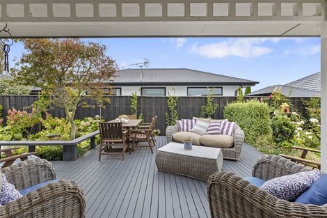 Photo of property in 16 Hakatere Road, Pegasus, 7612