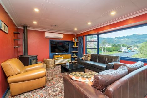 Photo of property in 25 Hall Road, Sawyers Bay, Port Chalmers, 9023