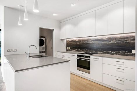 Photo of property in The Victor, 112/4 Bute Road, Browns Bay, Auckland, 0630