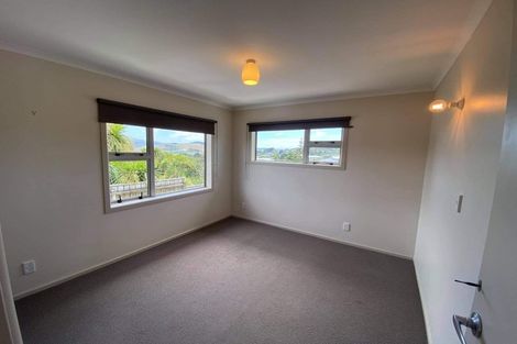Photo of property in 6 Brydon Way, Paparangi, Wellington, 6037