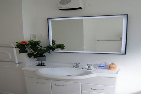 Photo of property in 18 Trelissick Crescent, Ngaio, Wellington, 6035