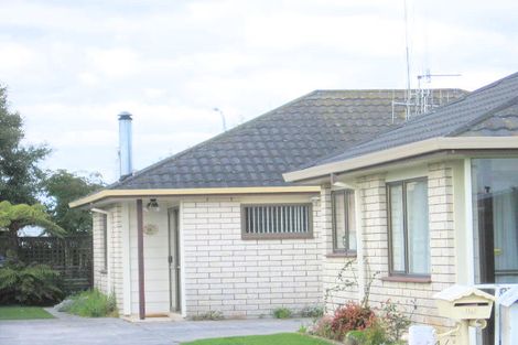 Photo of property in 2/4 Solway Place, Mount Maunganui, 3116