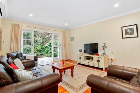 Photo of property in 97 Waima Crescent, Titirangi, Auckland, 0604