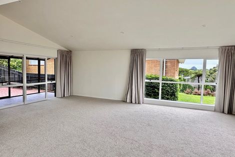 Photo of property in 20 Tiverton Crescent, Whalers Gate, New Plymouth, 4310