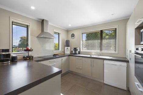 Photo of property in Olsen Street, Egmont Village, Inglewood, 4386
