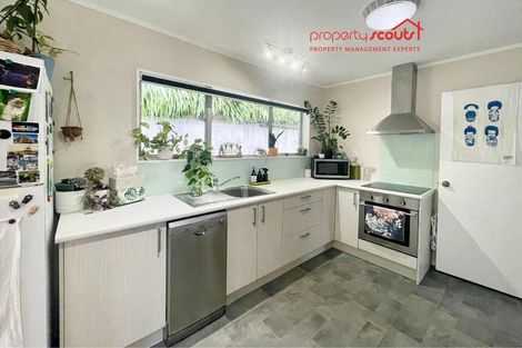 Photo of property in 33b Carrington Street, New Plymouth, 4310
