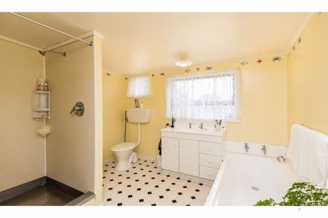 Photo of property in 749 Hakataramea Highway, Waimate, 7977