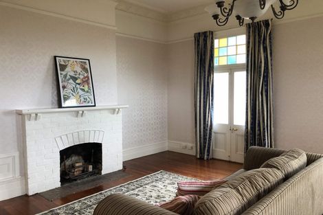 Photo of property in Claremont House, 24 Melrose Street, Roslyn, Dunedin, 9010