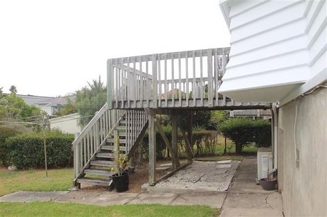 Photo of property in 5 Weona Place, Westmere, Auckland, 1022