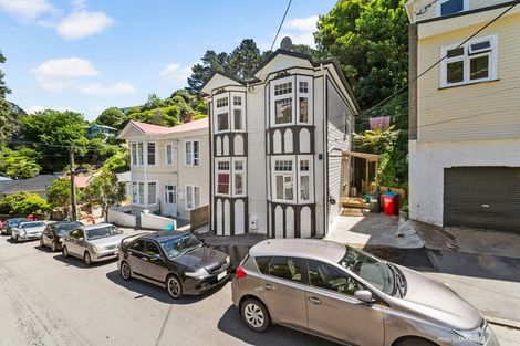 Photo of property in 17 Adams Terrace, Aro Valley, Wellington, 6021