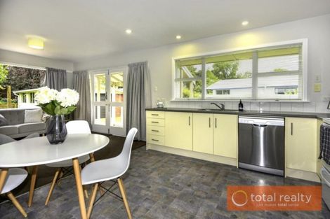 Photo of property in 12 Hurunui Street, Cracroft, Christchurch, 8025