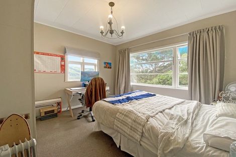 Photo of property in 49 Pembroke Road, Northland, Wellington, 6012