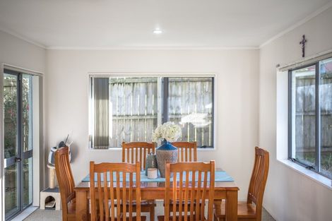 Photo of property in 2/145 Bucklands Beach Road, Bucklands Beach, Auckland, 2012