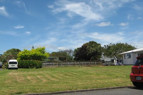 Photo of property in 20 Taihiki Road, Clarks Beach, 2122