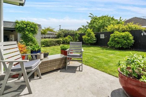 Photo of property in 4 Palmer Crescent, Silverstream, Upper Hutt, 5019