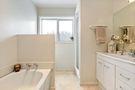 Photo of property in 18c Lancaster Street, Karori, Wellington, 6012