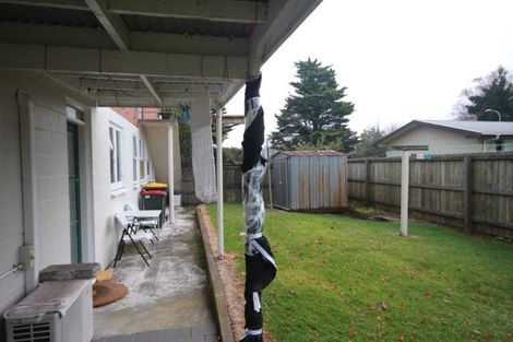 Photo of property in 75 Robinson Avenue, Holdens Bay, Rotorua, 3010