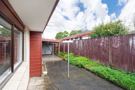 Photo of property in 6/54 Nikau Street, New Lynn, Auckland, 0600