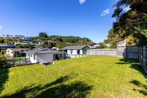 Photo of property in 58 Albatross Close, Whitby, Porirua, 5024