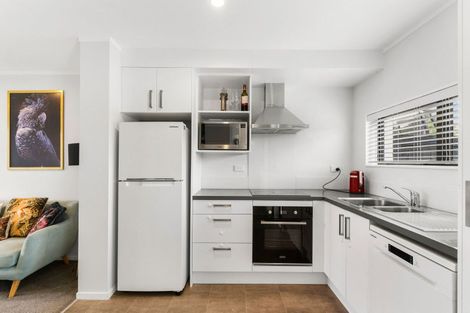 Photo of property in 83 Battalion Drive, Papakura, 2110