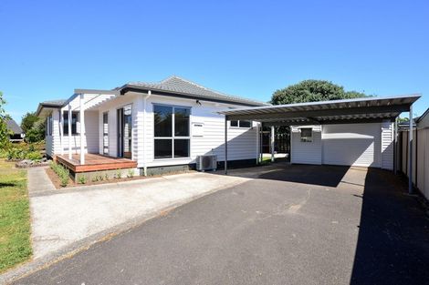 Photo of property in 23 Jasmine Avenue, Dinsdale, Hamilton, 3204
