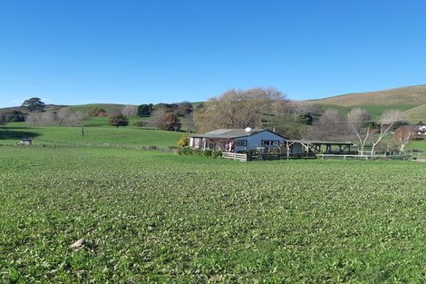 Photo of property in 464 Masterton-castlepoint Road, Te Ore Ore, Masterton, 5886