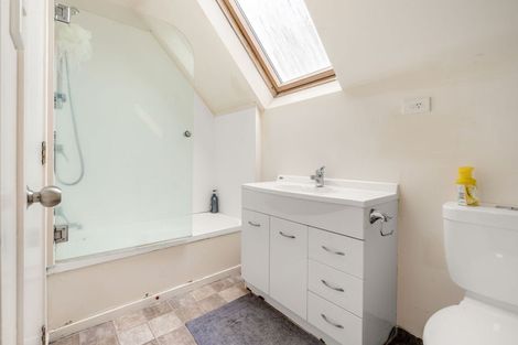 Photo of property in 12c Dowding Street, Melville, Hamilton, 3206