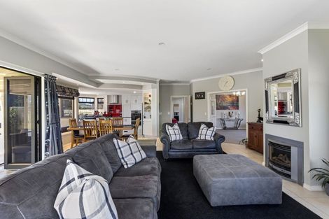 Photo of property in 456 Stoney Creek Road, Kelvin Grove, Palmerston North, 4470