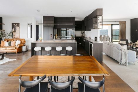 Photo of property in 56 Tironui Drive, Taradale, Napier, 4112