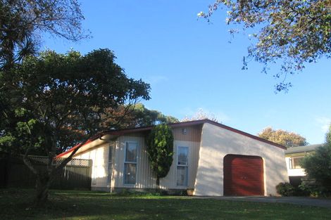 Photo of property in 24 Stillwater Place, Westbrook, Palmerston North, 4412