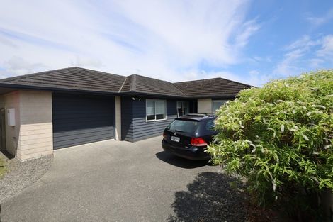 Photo of property in 32 Excelsa Place, Papamoa Beach, Papamoa, 3118