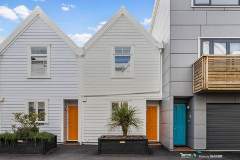 Photo of property in Victoria Villas, 43/35 Pirie Street, Mount Victoria, Wellington, 6011