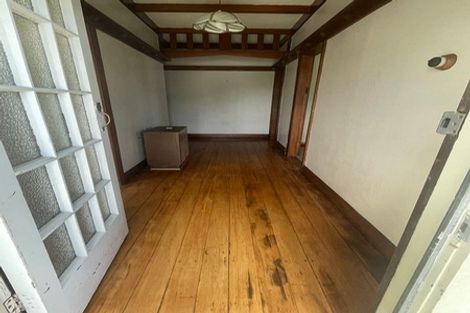 Photo of property in 14 Heath Grove, Waiwhetu, Lower Hutt, 5010