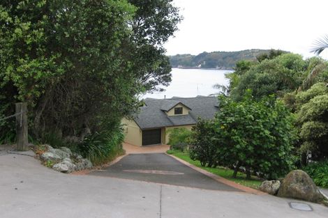 Photo of property in 34 Tutaritari Road, Hahei, Whitianga, 3591