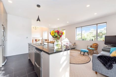 Photo of property in 41d Terra Nova Street, Glen Eden, Auckland, 0602