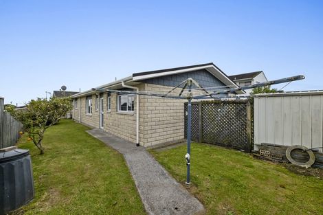 Photo of property in 140 Parklands Avenue, Bell Block, New Plymouth, 4312