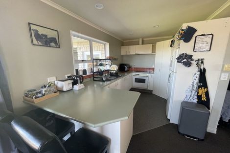 Photo of property in 9a Miro Street, Merrilands, New Plymouth, 4312