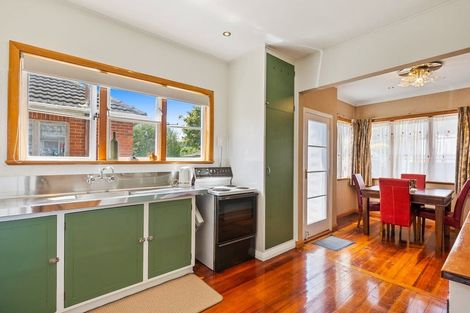 Photo of property in 192 Cambridge Terrace, Naenae, Lower Hutt, 5011