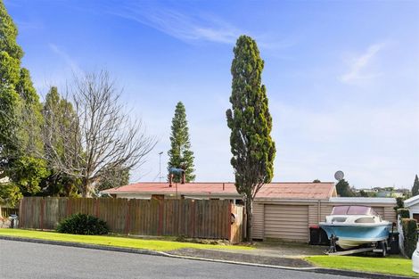 Photo of property in 63 Sutherland Road, Brookfield, Tauranga, 3110