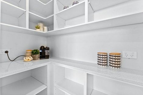 Photo of property in 1 Tabernacle Street, Karaka, 2124