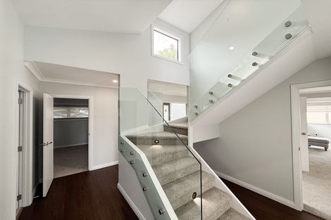 Photo of property in 17 Tui Vale Road, Shelly Park, Auckland, 2014