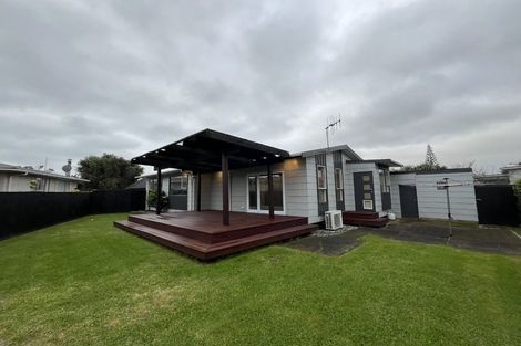 Photo of property in 7 Sharda Grove, Paraparaumu Beach, Paraparaumu, 5032