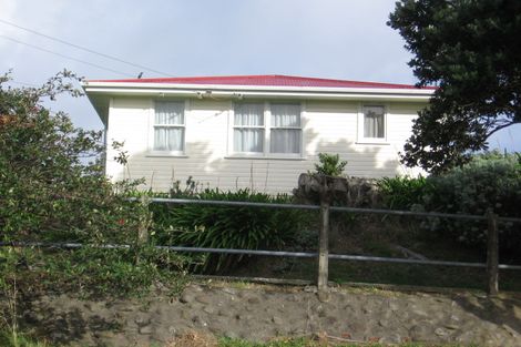 Photo of property in 20 Waiuta Street, Titahi Bay, Porirua, 5022
